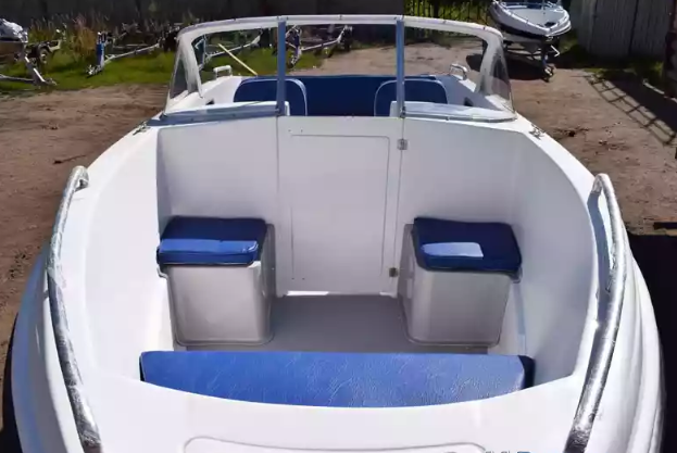 Стеклопластиковый катер Neman-500 Open в Северодвинске