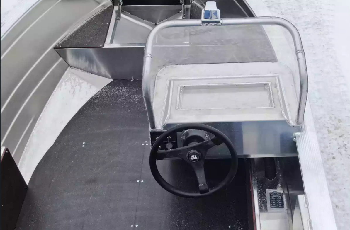 Алюминиевый катер Неман-400 С в Северодвинске