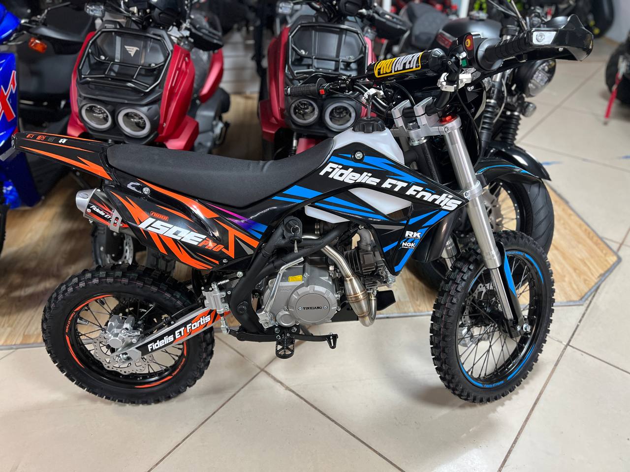 Мотоцикл (питбайк) PROMAX FIDET (ФАЙДЕТ) 190E PRO 17/14 в Северодвинске