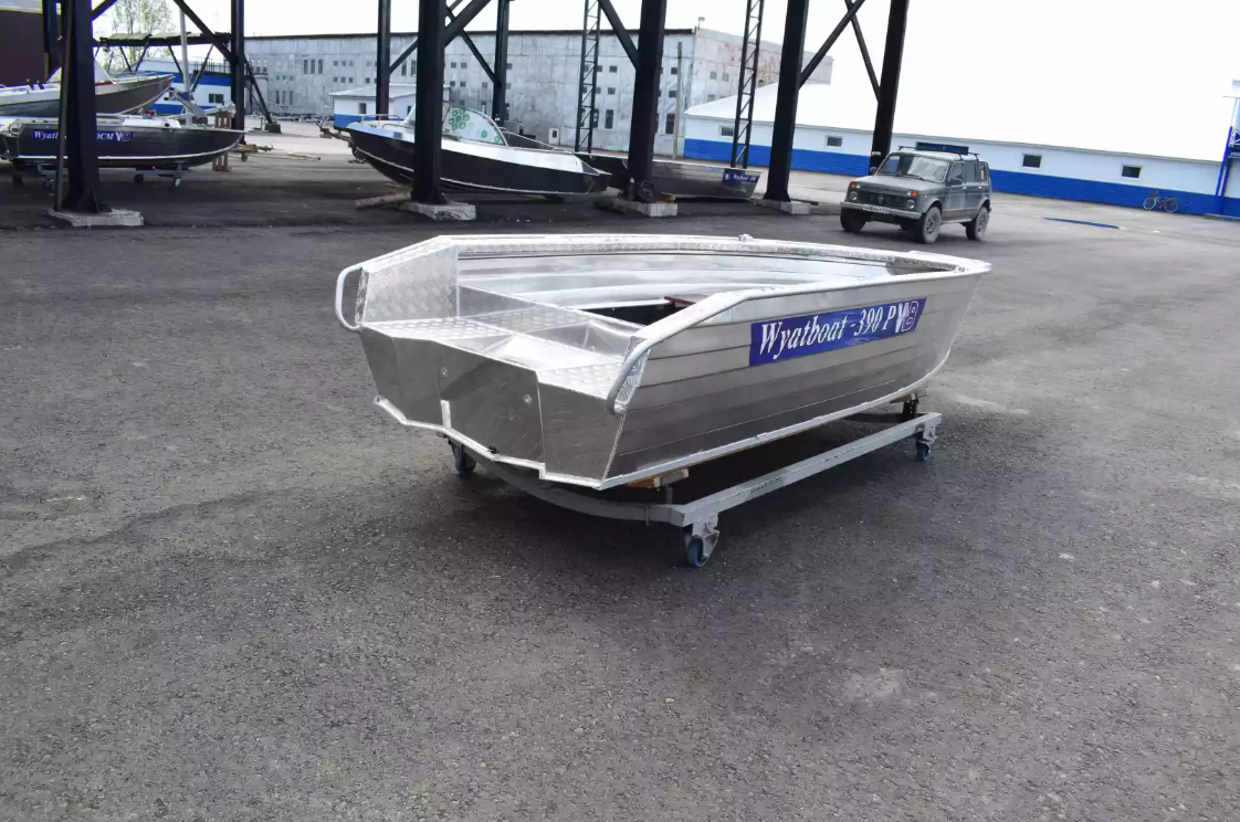 Алюминиевая лодка Wyatboat-390Р Увеличенный борт в Северодвинске