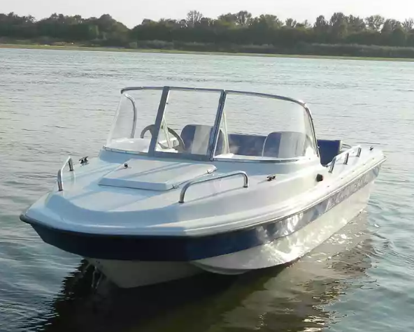 Стеклопластиковый катер Wyatboat-430 M (тримаран) в Северодвинске