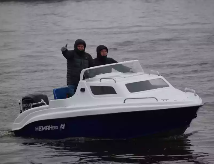 Комбинированный катер Neman-500 с каютой в Северодвинске