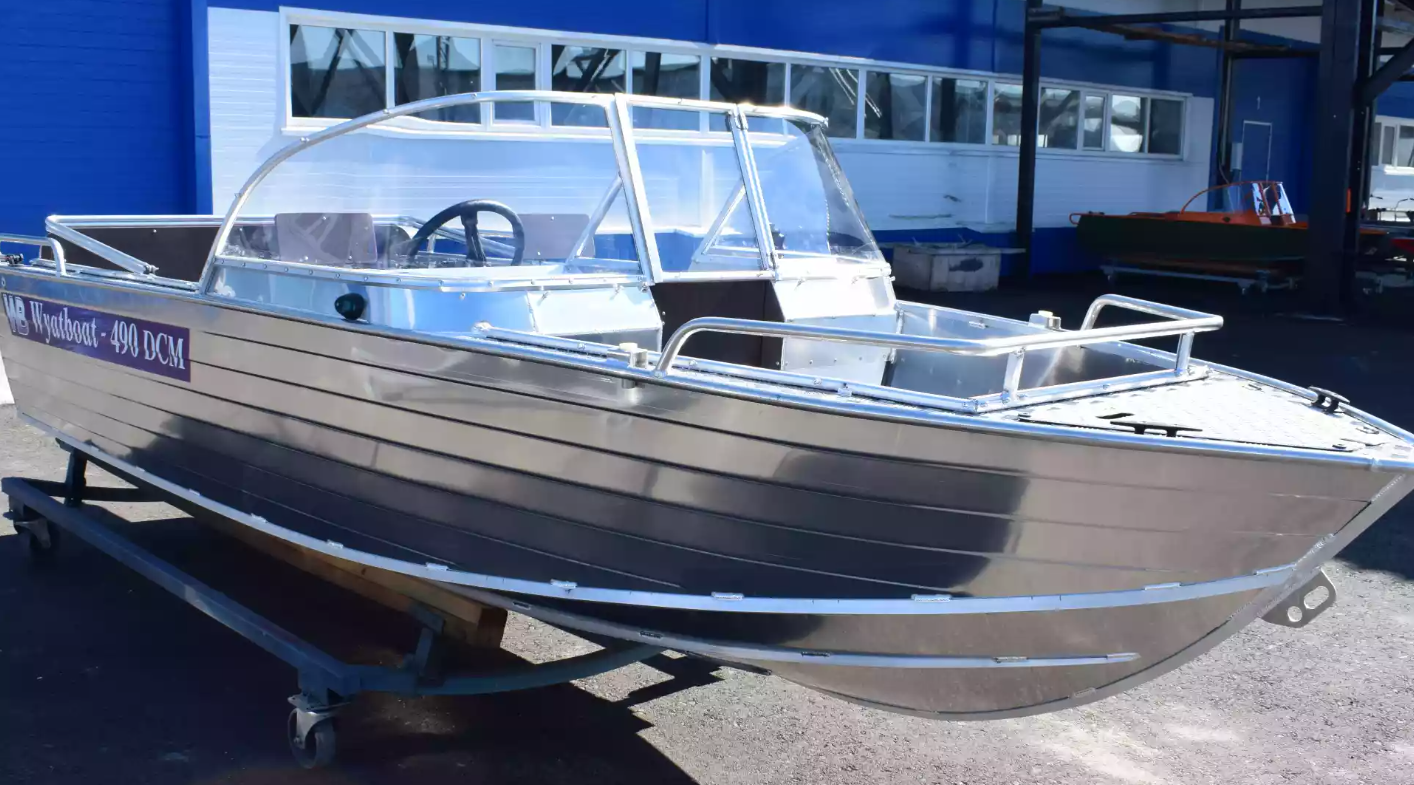 Алюминиевый катер Wyatboat-490 DCM в Северодвинске