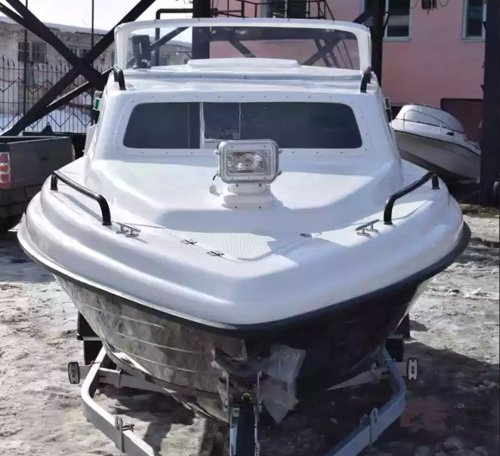 Комбинированный катер Neman-500 с каютой в Северодвинске