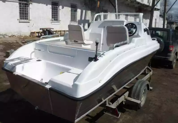 Комбинированный катер Neman-500 с каютой в Северодвинске