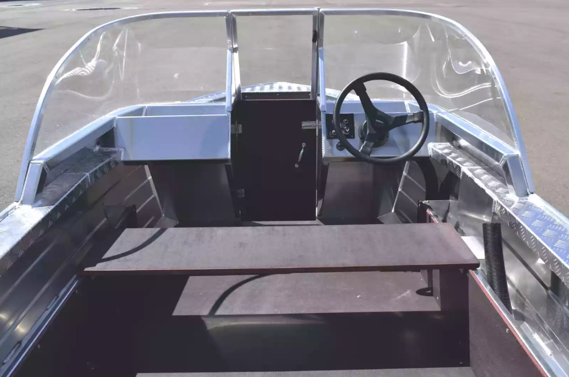Алюминиевая лодка Wyatboat-390 DCM в Северодвинске