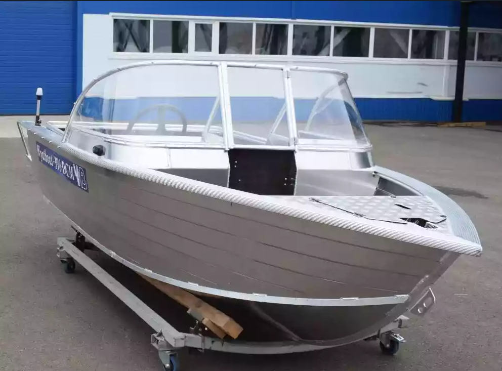 Алюминиевая лодка Wyatboat-390 DCM Увеличенный борт в Северодвинске