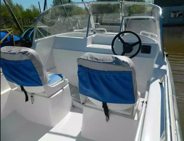 Стеклопластиковый катер Wyatboat-430 M (тримаран) в Северодвинске