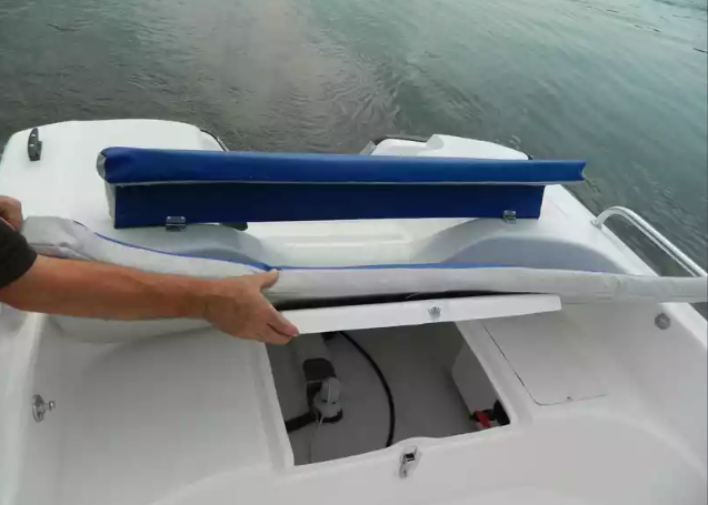 Стеклопластиковый катер Wyatboat-430 DCM (тримаран) в Северодвинске