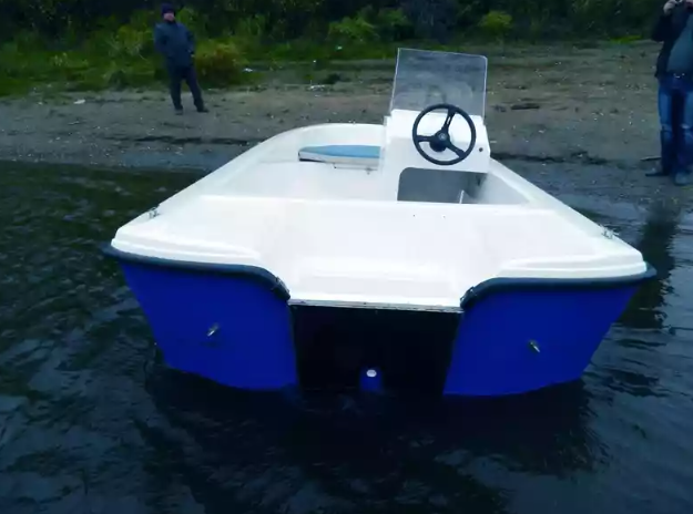Стеклопластиковый катер Тримаран Wyatboat 430 C в Северодвинске