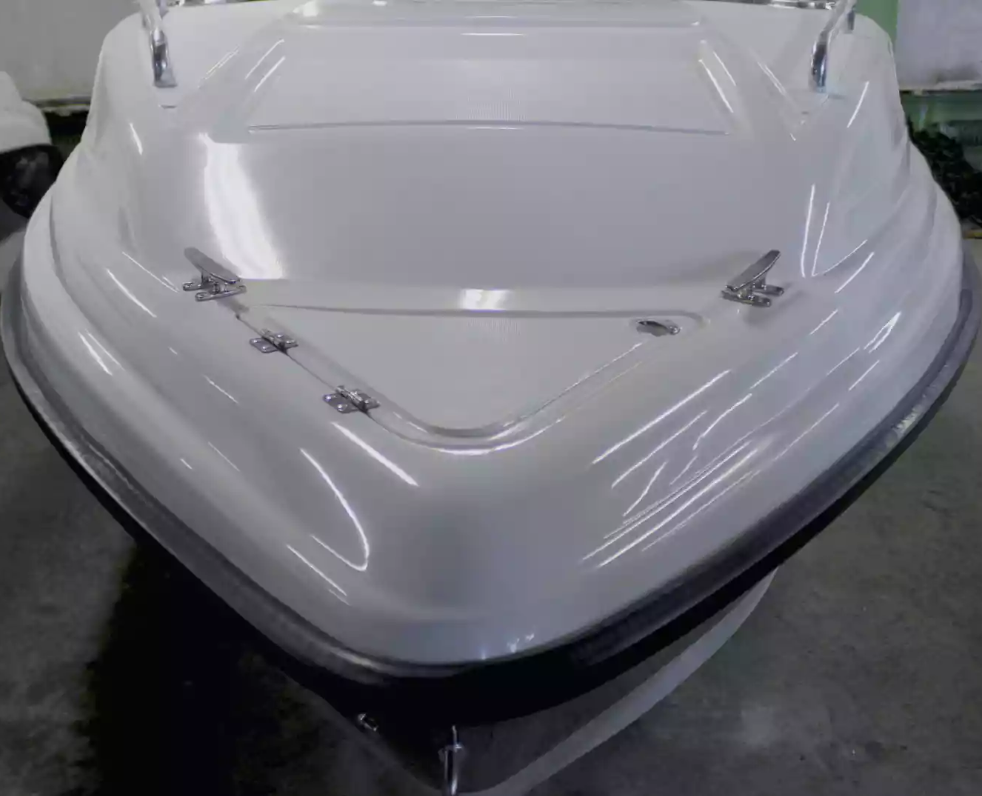 Стеклопластиковый катер Neman-550 с каютой в Северодвинске