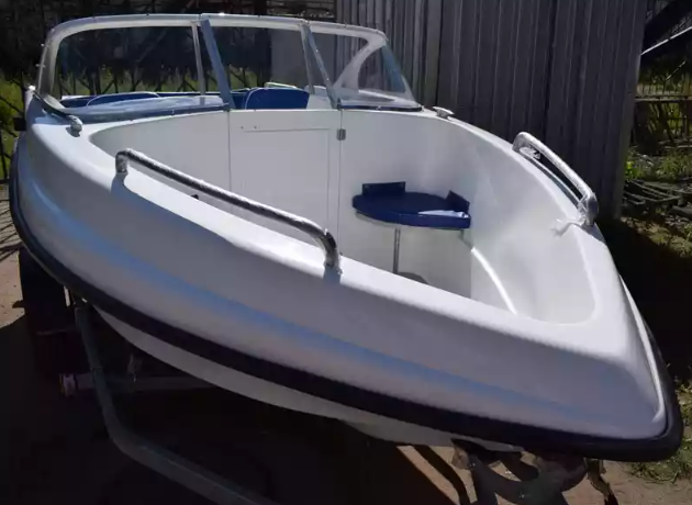 Стеклопластиковый катер Neman-450 Open в Северодвинске