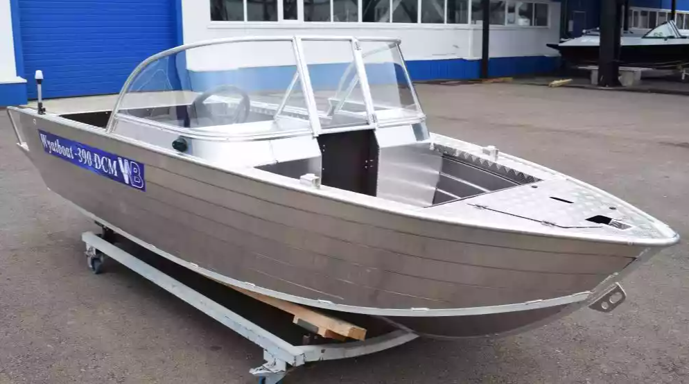 Алюминиевая лодка Wyatboat-390 DCM Увеличенный борт в Северодвинске