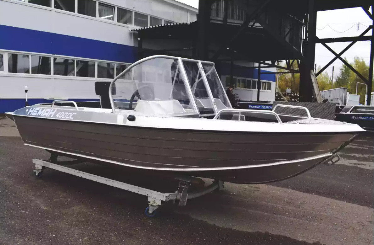 Алюминиевый катер Neman-400 DC в Северодвинске