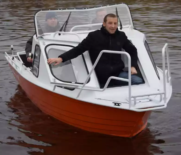 Алюминиевый катер Неман-500 (каютный) в Северодвинске