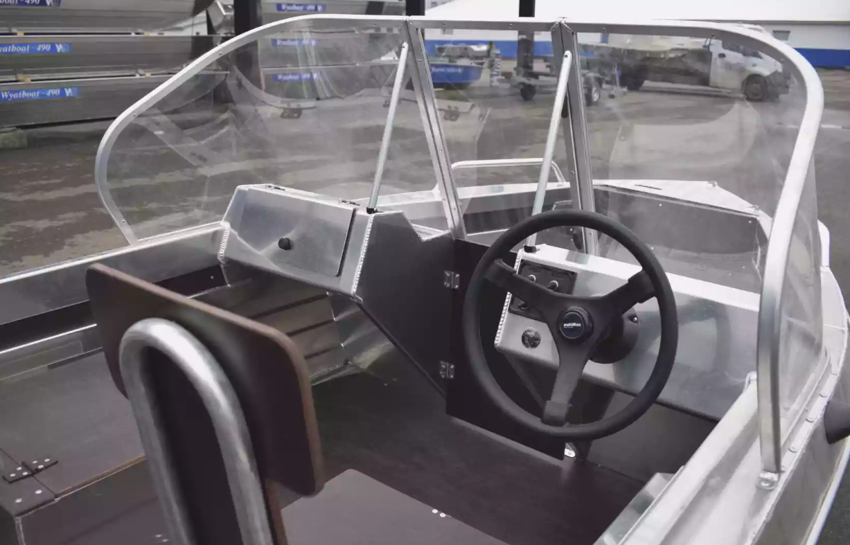 Алюминиевый катер Neman-400 DC в Северодвинске