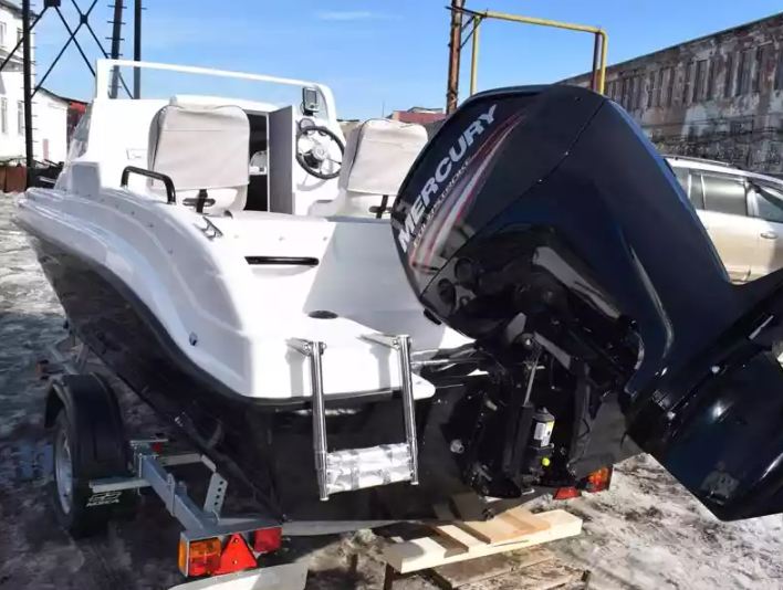 Комбинированный катер Neman-500 с каютой в Северодвинске