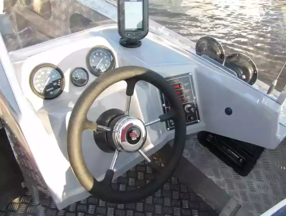 Алюминиевый катер Wyatboat-660 в Северодвинске