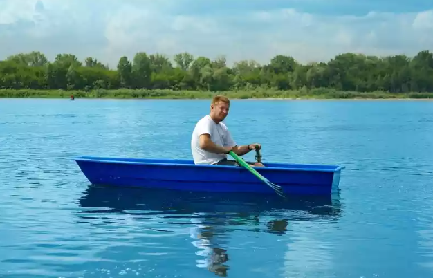 Стеклопластиковая лодка Малютка в Северодвинске
