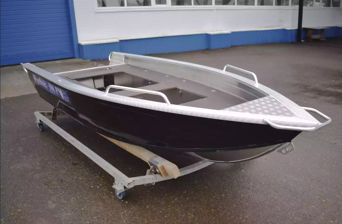 Алюминиевая лодка Wyatboat-390РМ в Северодвинске