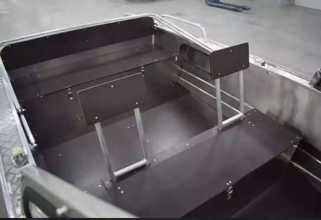 Алюминиевый катер Wyatboat-460 DCM Pro в Северодвинске