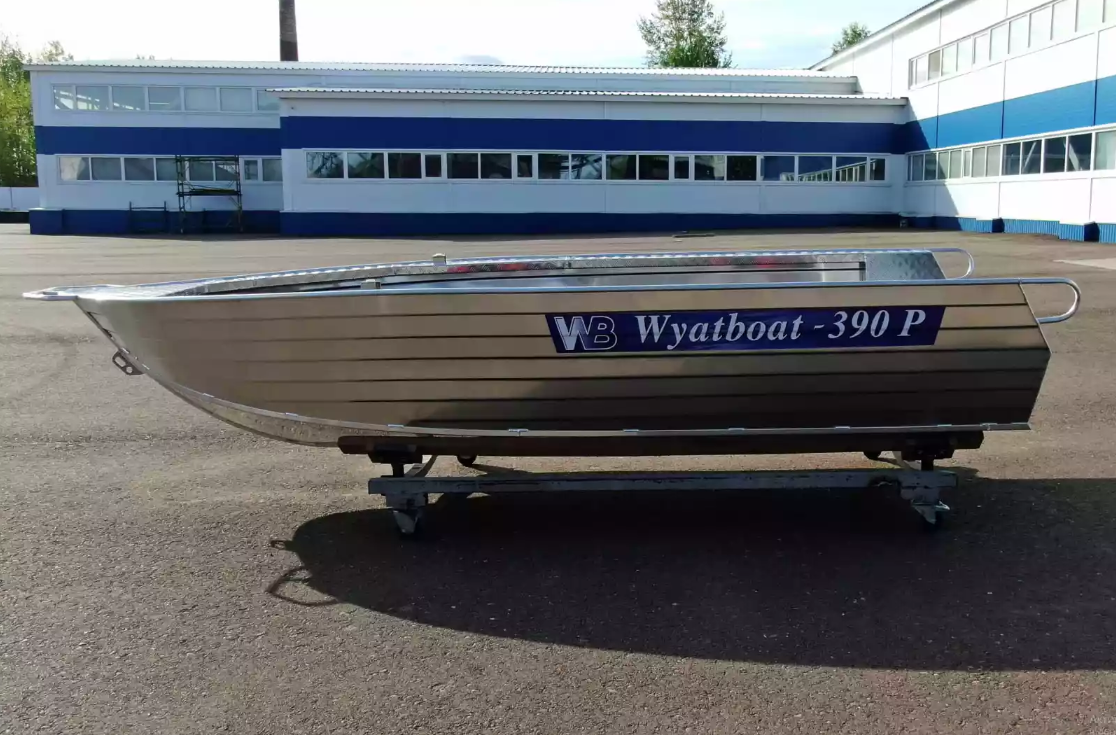 Алюминиевая лодка Wyatboat-390РМ увеличенный борт в Северодвинске