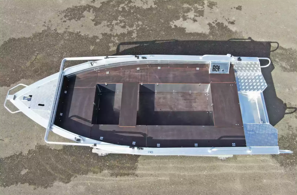 Алюминиевая лодка Wyatboat-390РМ в Северодвинске