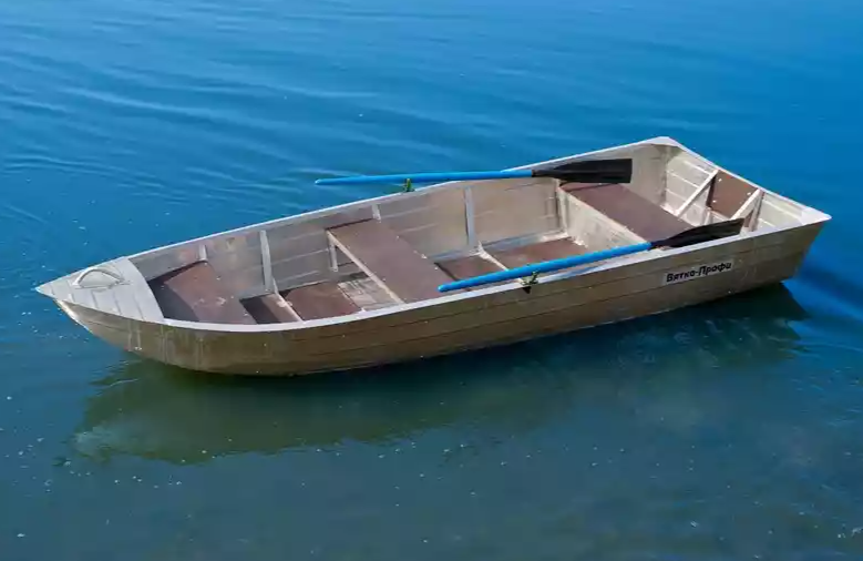 Алюминиевая лодка Вятка-Профи 37 в Северодвинске