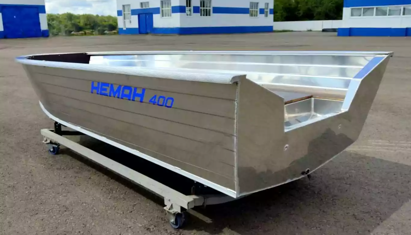Алюминиевая лодка Неман-400 в Северодвинске