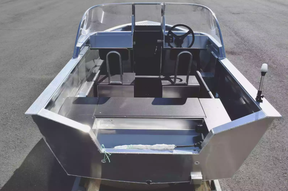 Алюминиевая лодка  Неман-400 DCM в Северодвинске