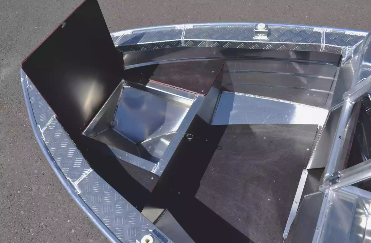 Алюминиевый катер Wyatboat-390 DCM в Северодвинске