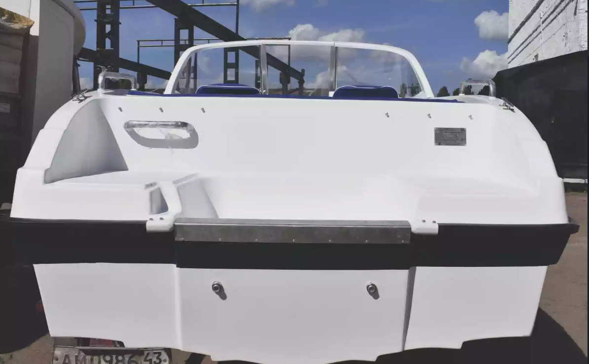 Стеклопластиковый катер Neman-500 Open в Северодвинске