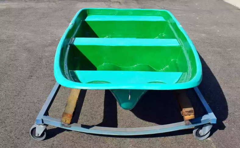 Стеклопластиковая лодка Старт (тримаран) в Северодвинске