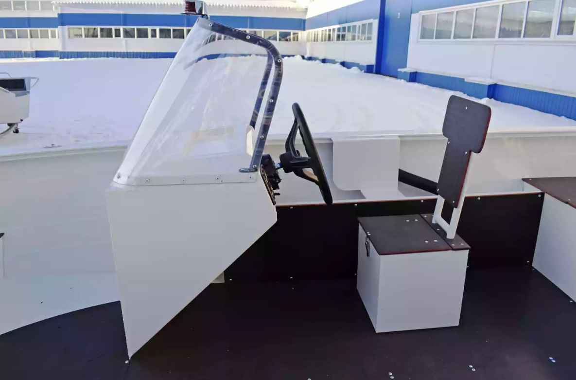 Алюминиевый катер Неман-400 С в Северодвинске