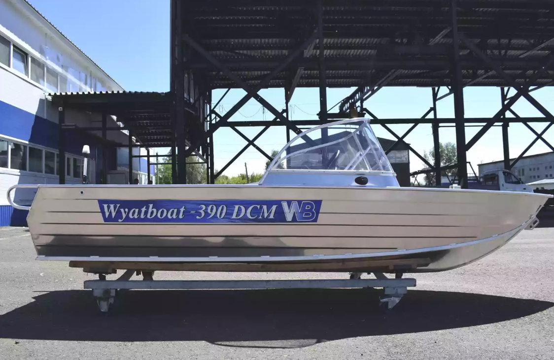Алюминиевая лодка Wyatboat-390 DCM в Северодвинске