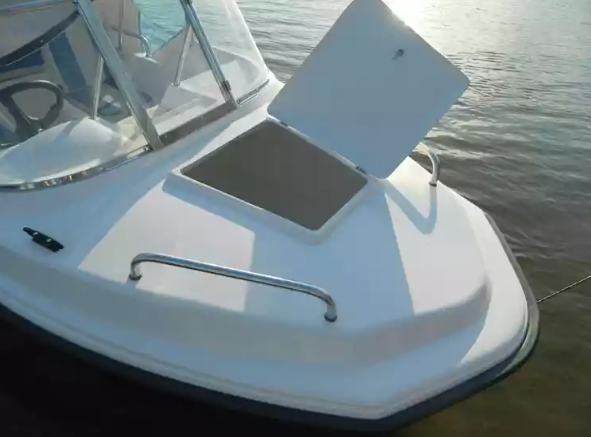 Стеклопластиковый катер Wyatboat-430 M (тримаран) в Северодвинске