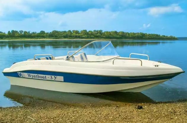 Стеклопластиковый катер Wyatboat-3 У в Северодвинске