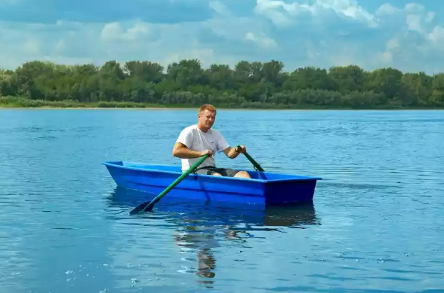 Стеклопластиковая лодка Малютка в Северодвинске