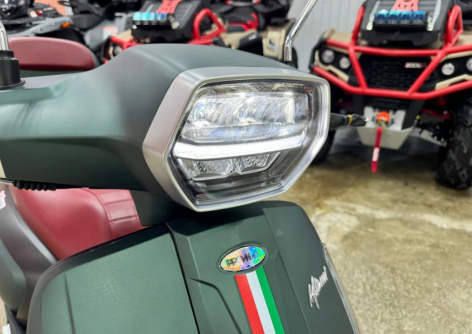 Скутер PROMAX Miami 240 (49) в Северодвинске