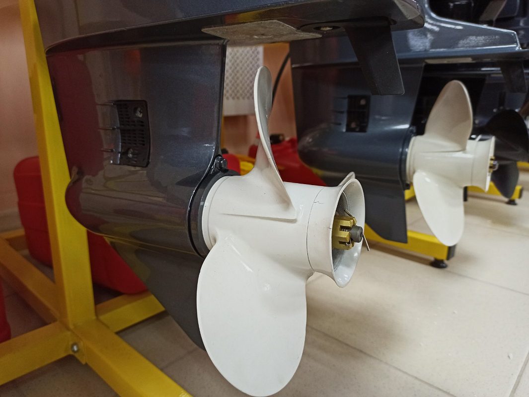 Лодочный мотор BREEZE T30S (2х тактный) в Северодвинске