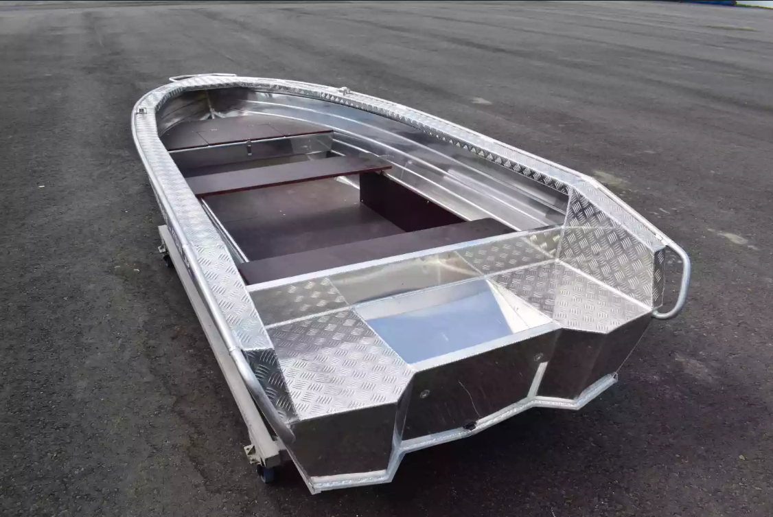 Алюминиевая лодка Wyatboat-390Р Увеличенный борт в Северодвинске