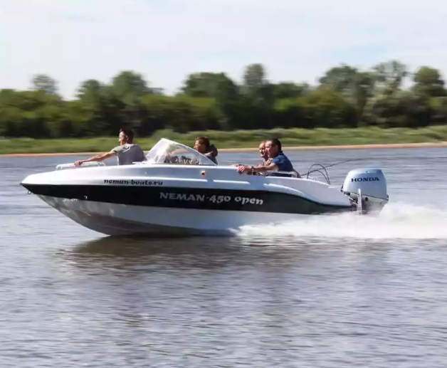 Стеклопластиковый катер Neman-450 Open в Северодвинске