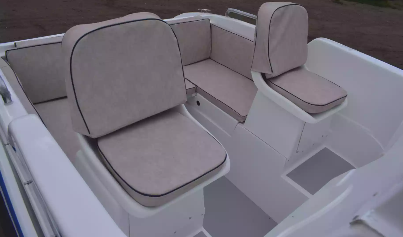 Стеклопластиковый катер Neman-500 в Северодвинске