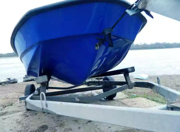 Стеклопластиковый катер Тримаран Wyatboat 430 C в Северодвинске