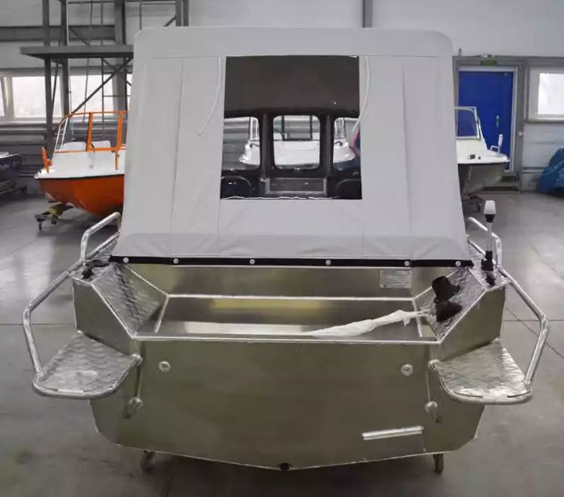Алюминиевый катер Wyatboat-460 DCM Pro в Северодвинске