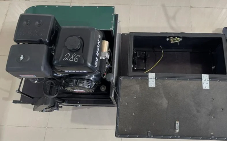 Мотобуксировщик ЕНОТ 4М в Северодвинске