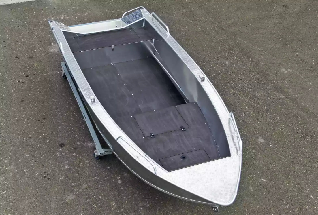 Алюминиевая лодка  Wyatboat-430М FISH в Северодвинске