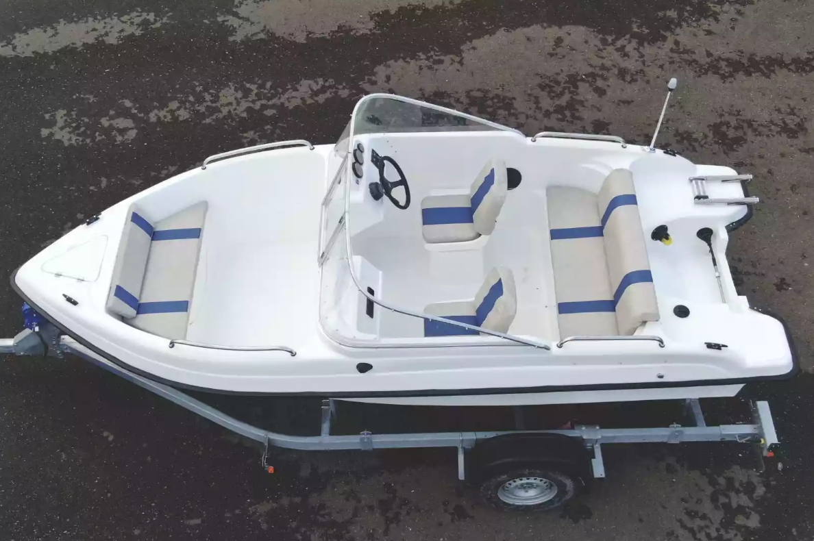 Стеклопластиковый катер Wyatboat-3 DC Open в Северодвинске