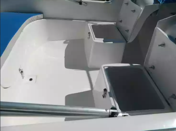 Стеклопластиковый катер Wyatboat-430 M (тримаран) в Северодвинске