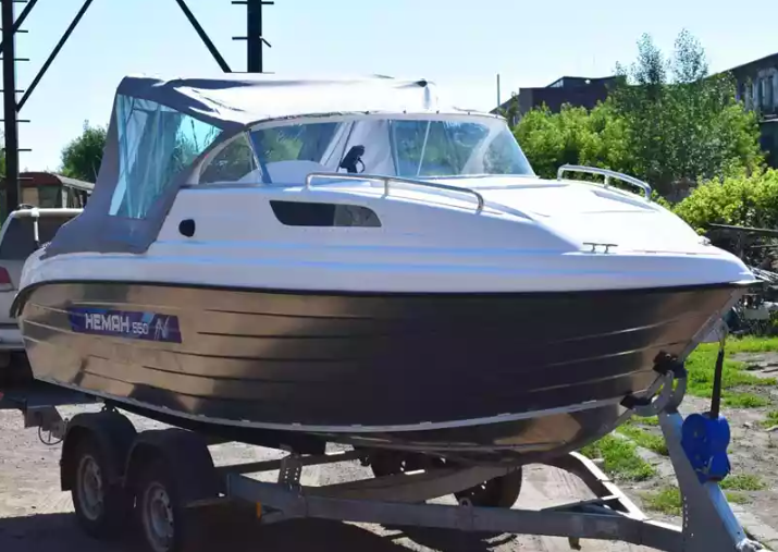 Комбинированный катер Neman-550 с каютой в Северодвинске